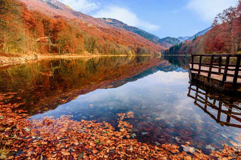 Популярные направления для путешествий в бархатных сезон среди россиян 9 Популярные направления для путешествий в бархатных сезон среди россиян - 9