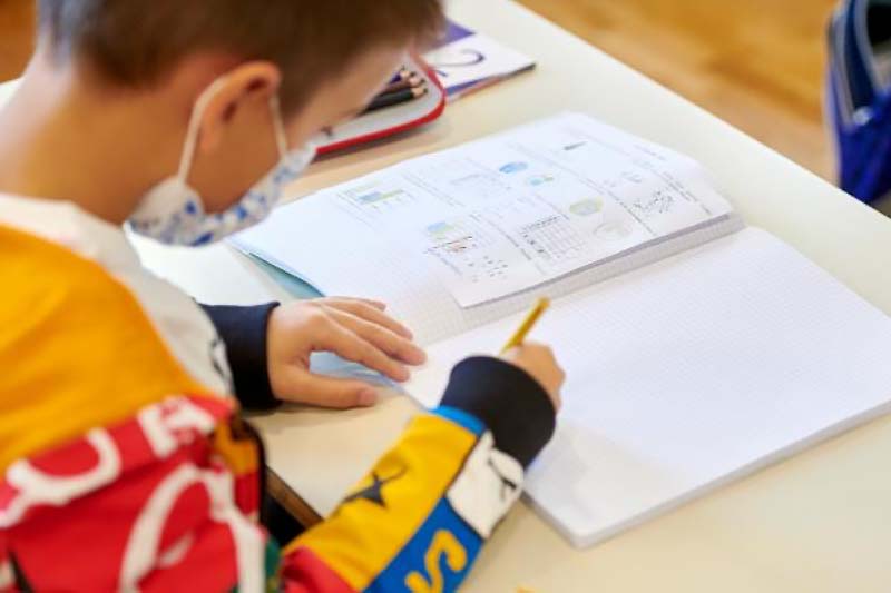 В школах Черногории сократили длительность урока 7 В школах Черногории сократили длительность урока - 7