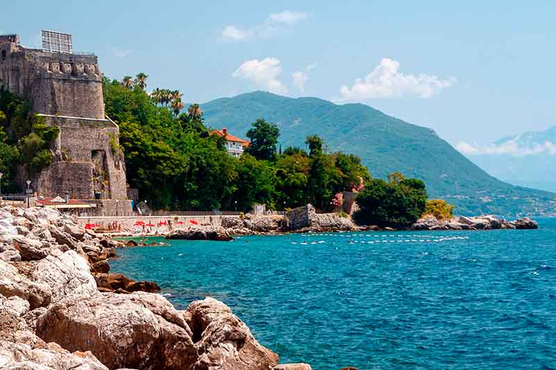 Новые правила въезда в Черногорию 8 Новые правила въезда в Черногорию - 8