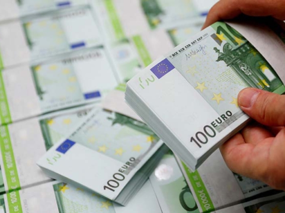 Жители Черногории смогут вложить деньги в государственные облигации: доходность свыше 3% 3 Жители Черногории впервые смогут вложить деньги в государственные облигации: доходность свыше 3%