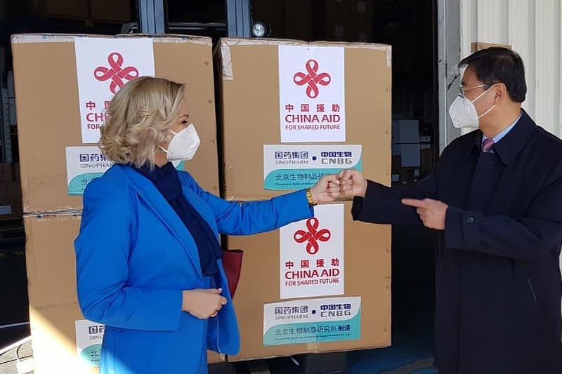 30 000 доз китайской вакцины Sinopharm прибыло в Черногорию 3 30 000 доз китайской вакцины Sinopharm прибыло в Черногорию - 3