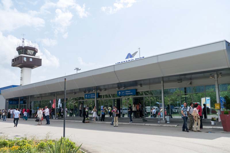 На модернизацию аэропортов Черногории выделят около миллиона евро 9 На модернизацию аэропортов Черногории выделят около миллиона евро - 9