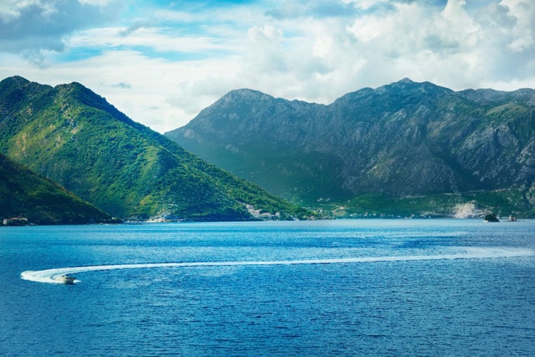 В Черногории 90% пляжей оценили на отлично 9 В Черногории 90% пляжей оценили на отлично - 6