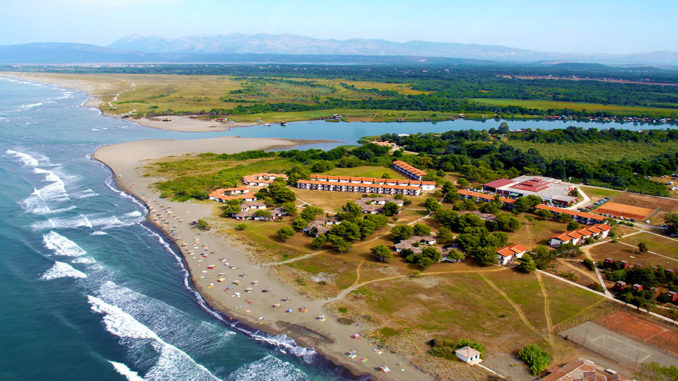 Курорт Ада Бояна стал «тихой зоной» Черногории 7 Курорт Ада Бояна стал «тихой зоной» Черногории - 7