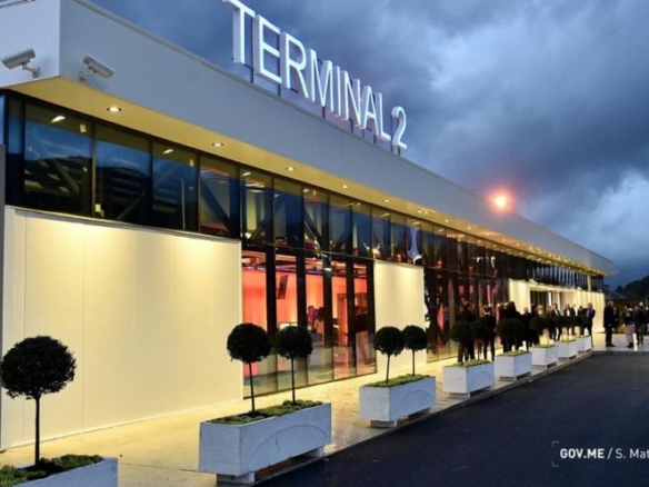 Аэропорты Черногории направят 4,12 млн евро прибыли на развитие авиасообщения 2 Аэропорты Черногории направят 4,12 млн евро прибыли на развитие авиасообщения