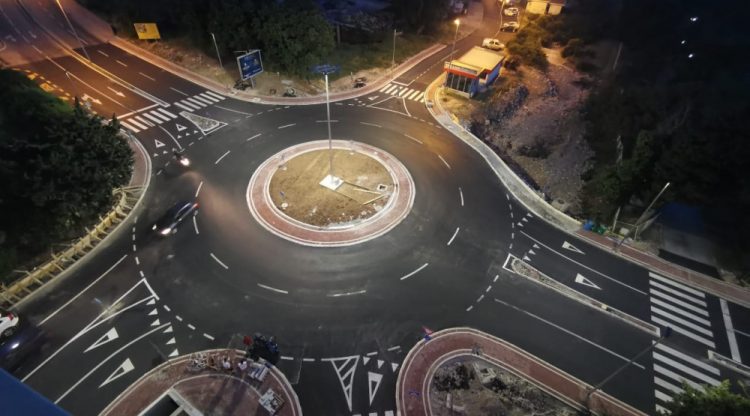 В Бечичи открыли кольцевую развязку и новую дорогу 8 В Бечичи открыли кольцевую развязку и новую дорогу - 8