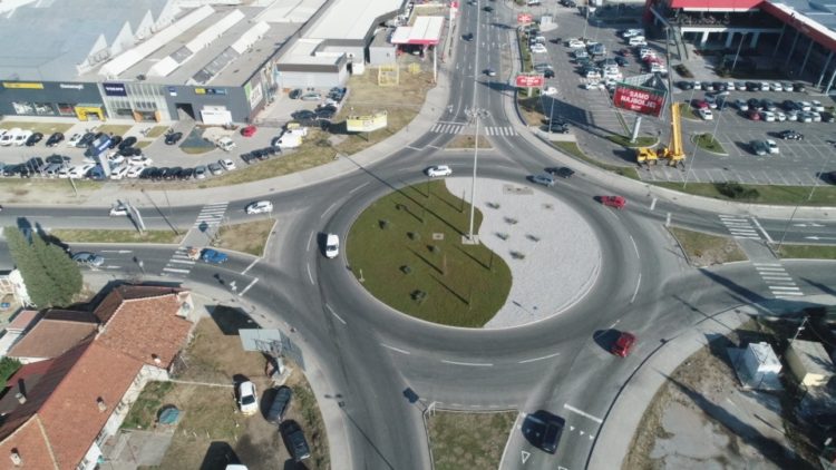 На развитие кольцевых развязок в Подгорице выделено более 46 000 евро 10 На развитие кольцевых развязок в Подгорице выделено более 46 000 евро - 10