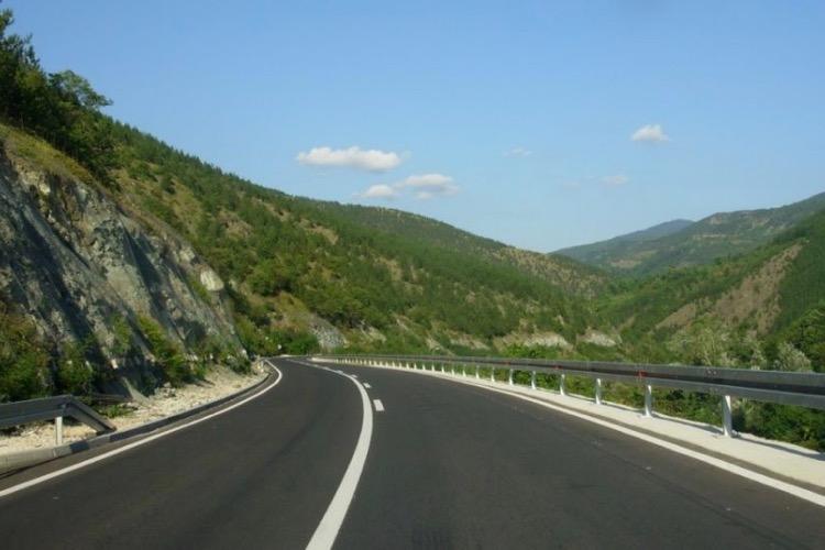 В дорожные проекты Черногории вложат 90 млн евро 4 В дорожные проекты Черногории вложат 90 млн евро - 4