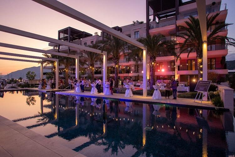 В комплексе Regent Pool Club Residences в Тивате введена третья очередь 4 В комплексе Regent Pool Club Residences в Тивате введена третья очередь - 4