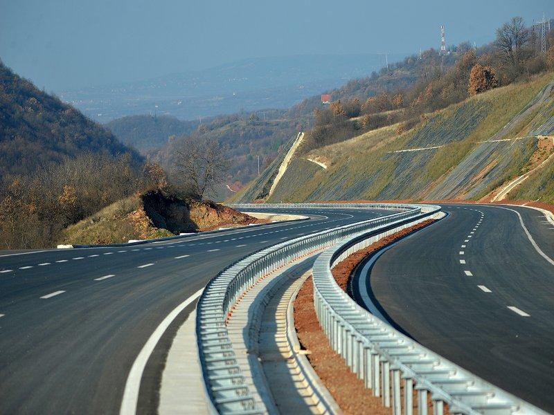 ЕС выделяет дополнительные 15 млн евро для строительства шоссе Будапешт-Плоче 4 ЕС выделяет дополнительные 15 млн евро для строительства шоссе Будапешт-Плоче - 4