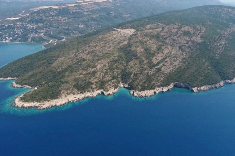 В Черногории построят отель стоимостью 1 млрд евро 4 В Черногории построят отель стоимостью 1 млрд евро - 4