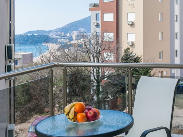 Квартира в Бечичи №2408 - 2