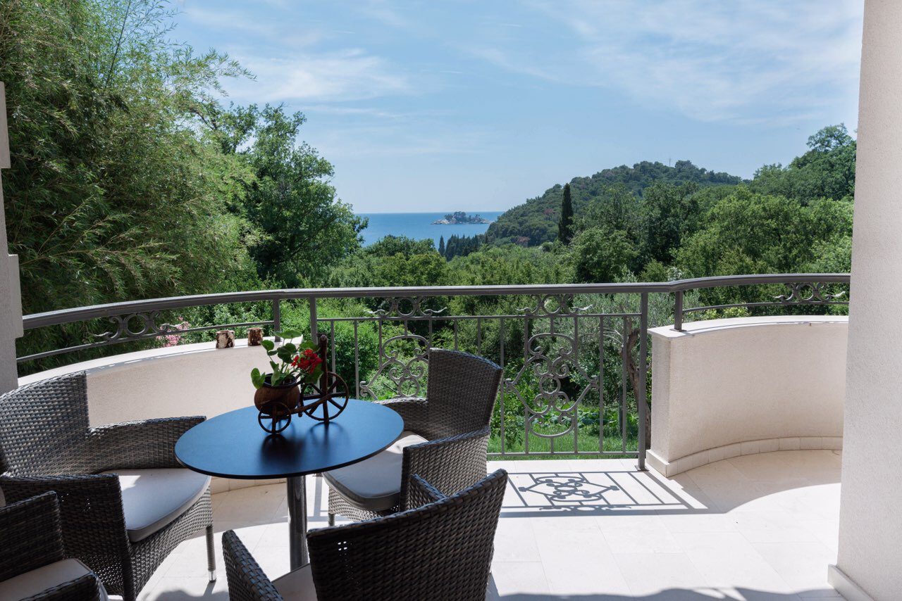 Piso independiente 2 habitaciones 88 m² Petrovac, Montenegro