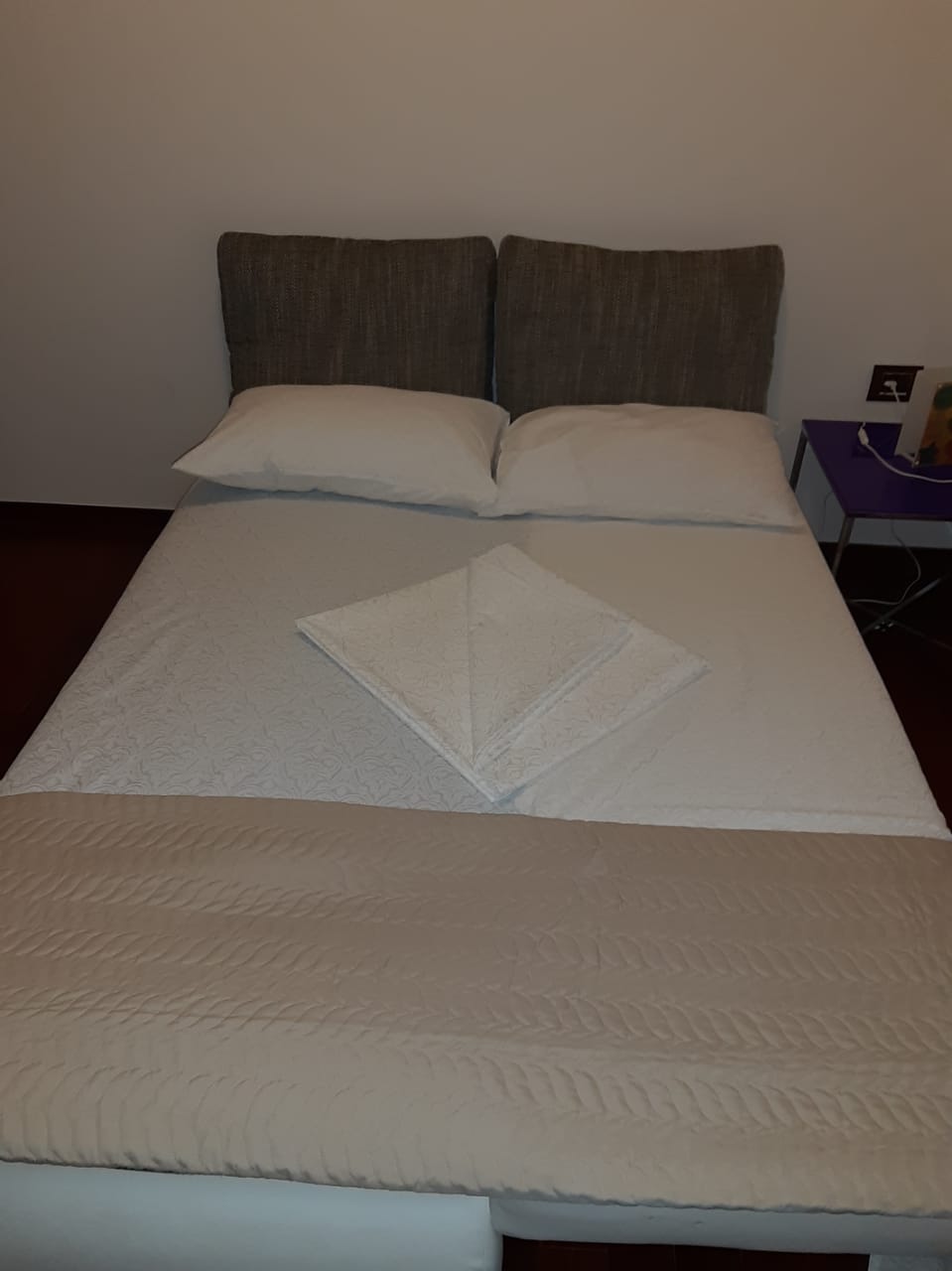 Piso independiente 2 habitaciones 88 m² Petrovac, Montenegro