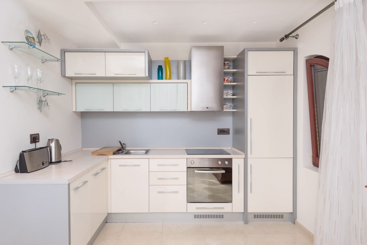 Piso independiente 2 habitaciones 88 m² Petrovac, Montenegro