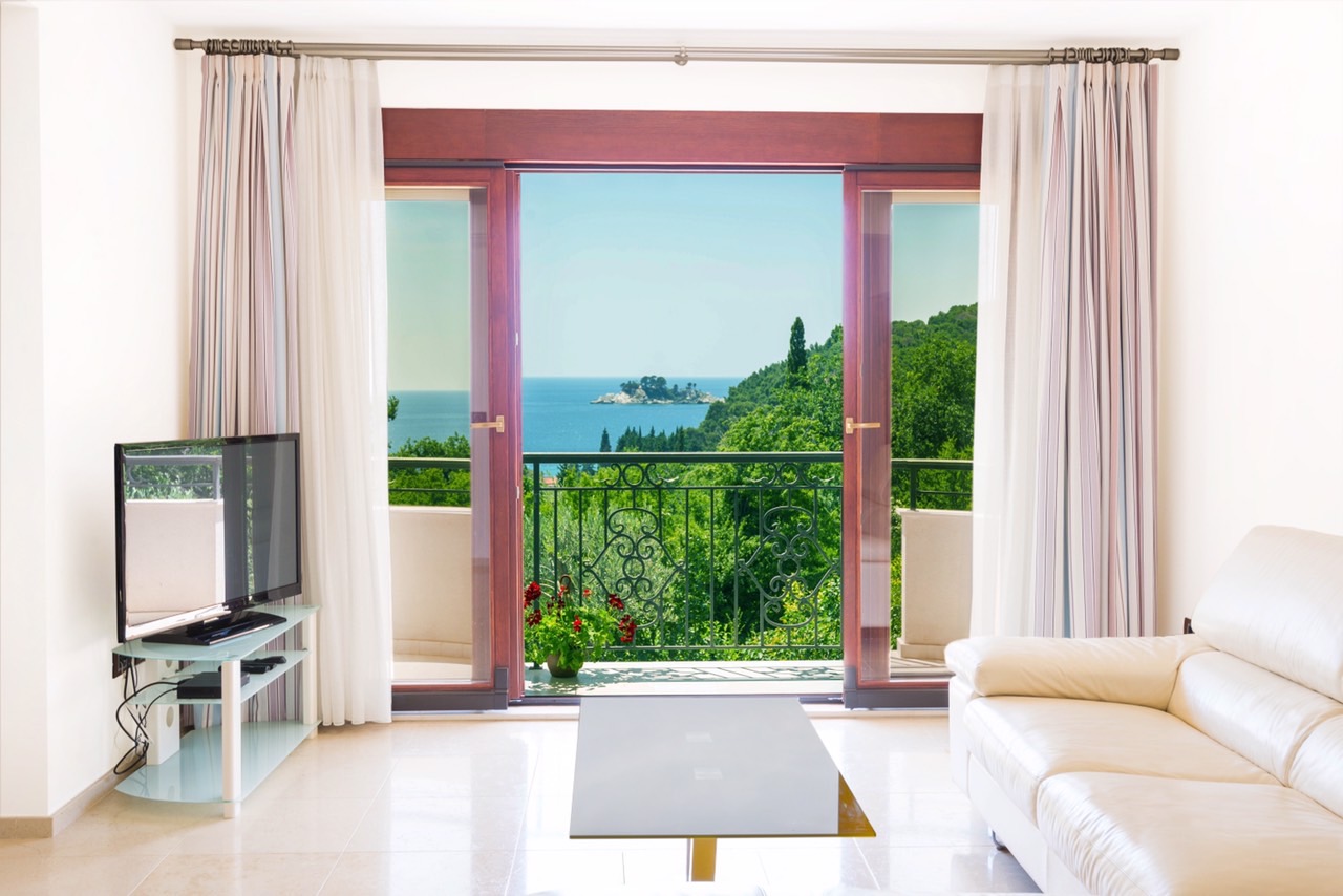 Piso independiente 2 habitaciones 88 m² Petrovac, Montenegro