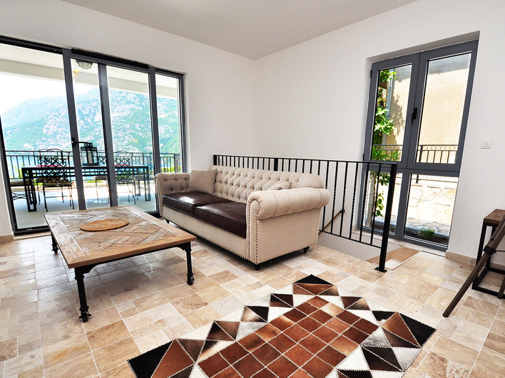 2 bedroom apartment 123 m² Risan, Montenegro