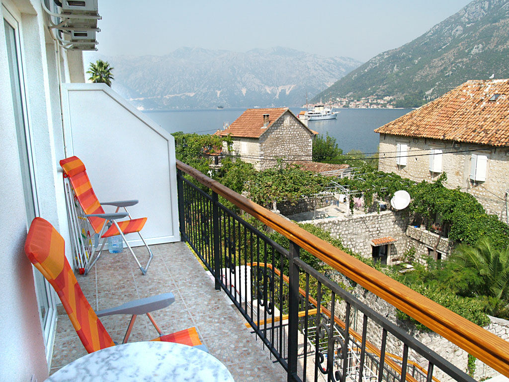 Villa de 6 chambres 384 m² Muo, Monténégro