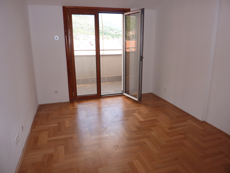 Apartamento 1 habitacion 81 m² Tivat, Montenegro