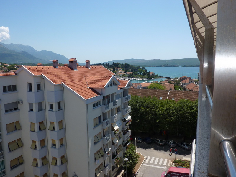 Apartamento 1 habitacion 81 m² Tivat, Montenegro