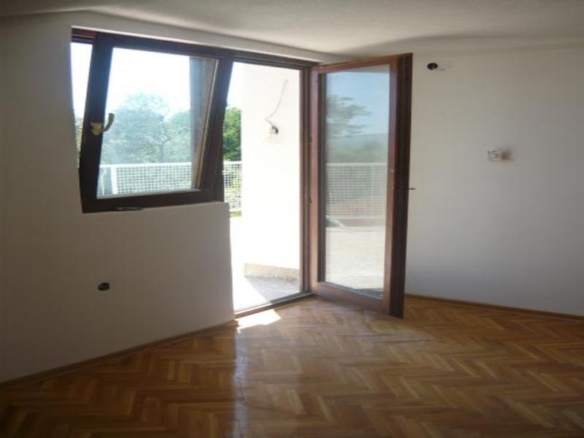 Дом в Тивате №388 2 Дом в Тивате №388 - 2