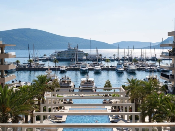 Квартира в Порто Монтенегро №3004 10 Квартира в здании Baia, Regent Pool Club Residences (Porto Montenegro в Тивате)