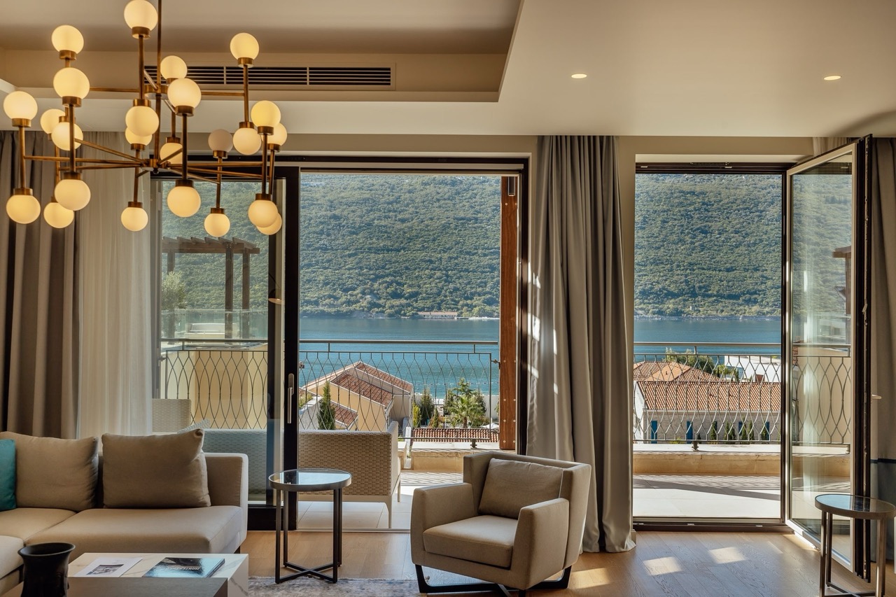 imgi_11_6-Herceg-Novi-Portonovi-–-two-bedroom-duplex-penthouse-with-a-rooftop-terrace-and-swimming-pool-min — крупный размер