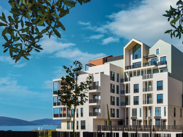 Booking и Airbnb должны будут зарегистрироваться в Черногории: государство узнает всех арендодателей