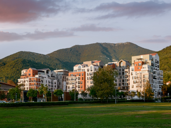 Новые правила для иностранцев в Черногории: минимальный порог стоимости недвижимости 200 000 евро