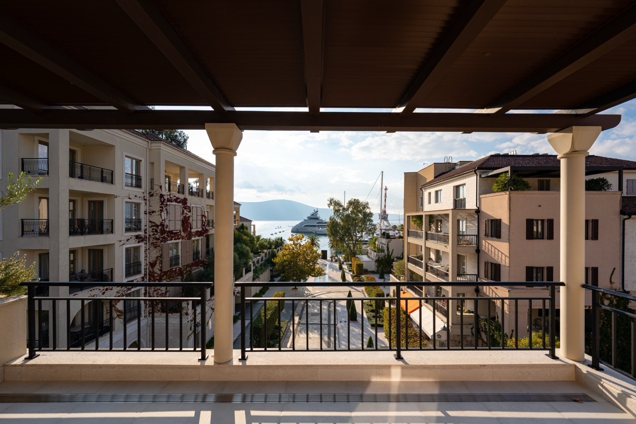 imgi_28_Luksuzan-apartman-u-Porto-Montenegro-20 — крупный размер