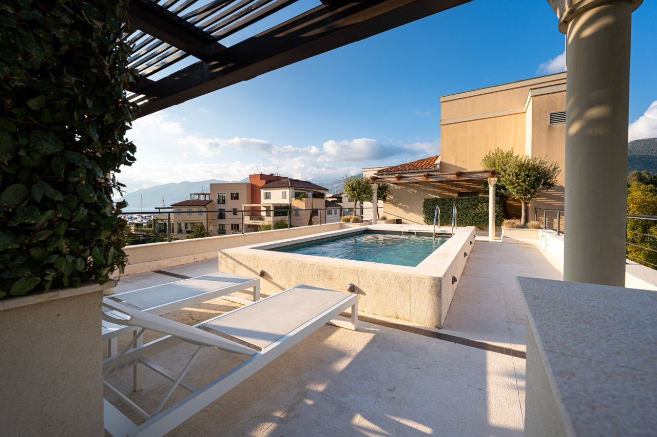 imgi_34_Luksuzan-apartman-u-Porto-Montenegro-27 — крупный размер