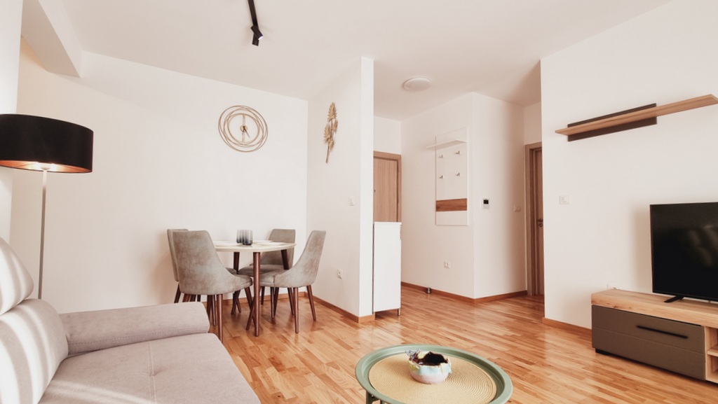 PHOTO-2025-10-17-17-55-22 2