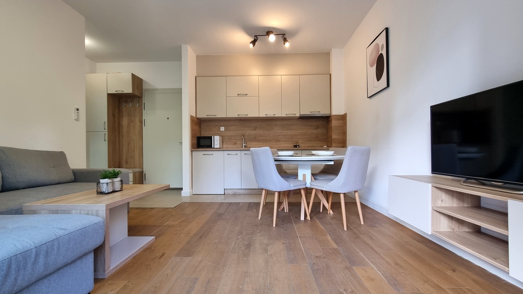 PHOTO-2025-10-17-17-58-43