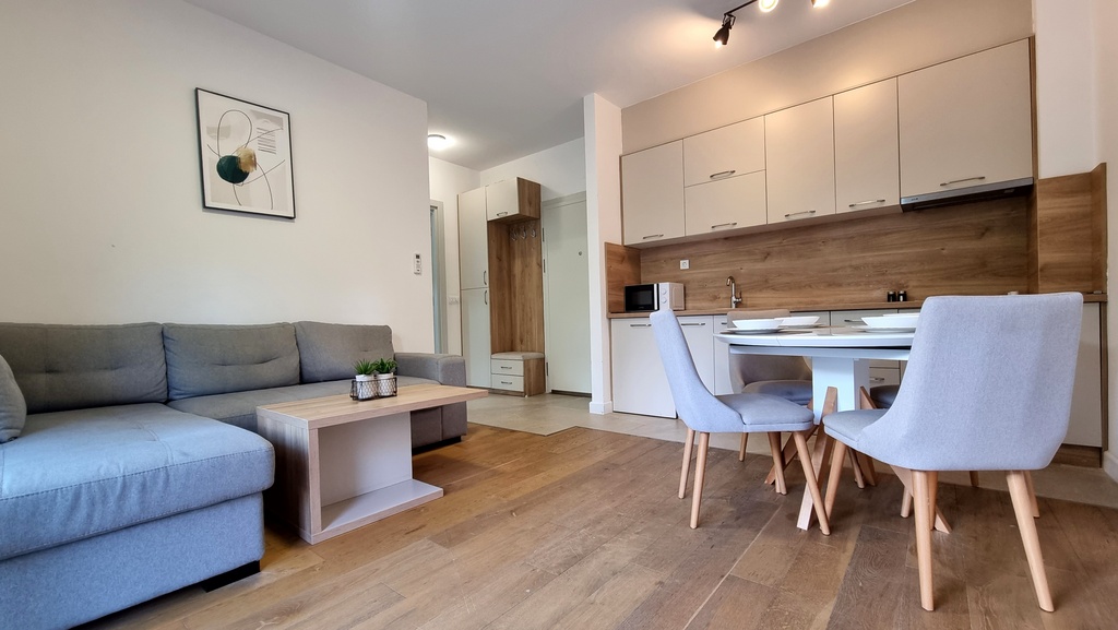 PHOTO-2025-10-17-17-58-44 2