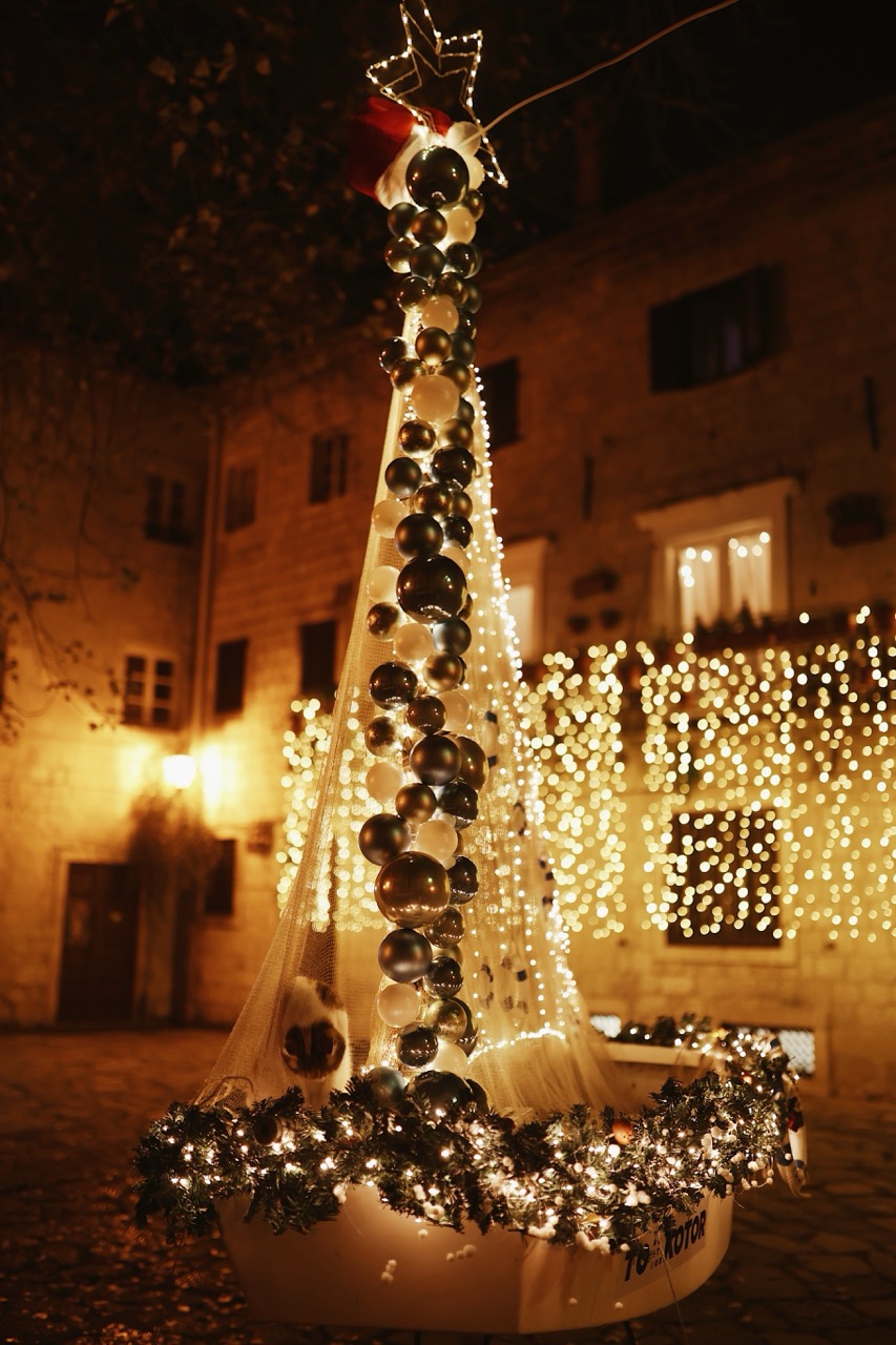 Новый год в Старом городе Котора