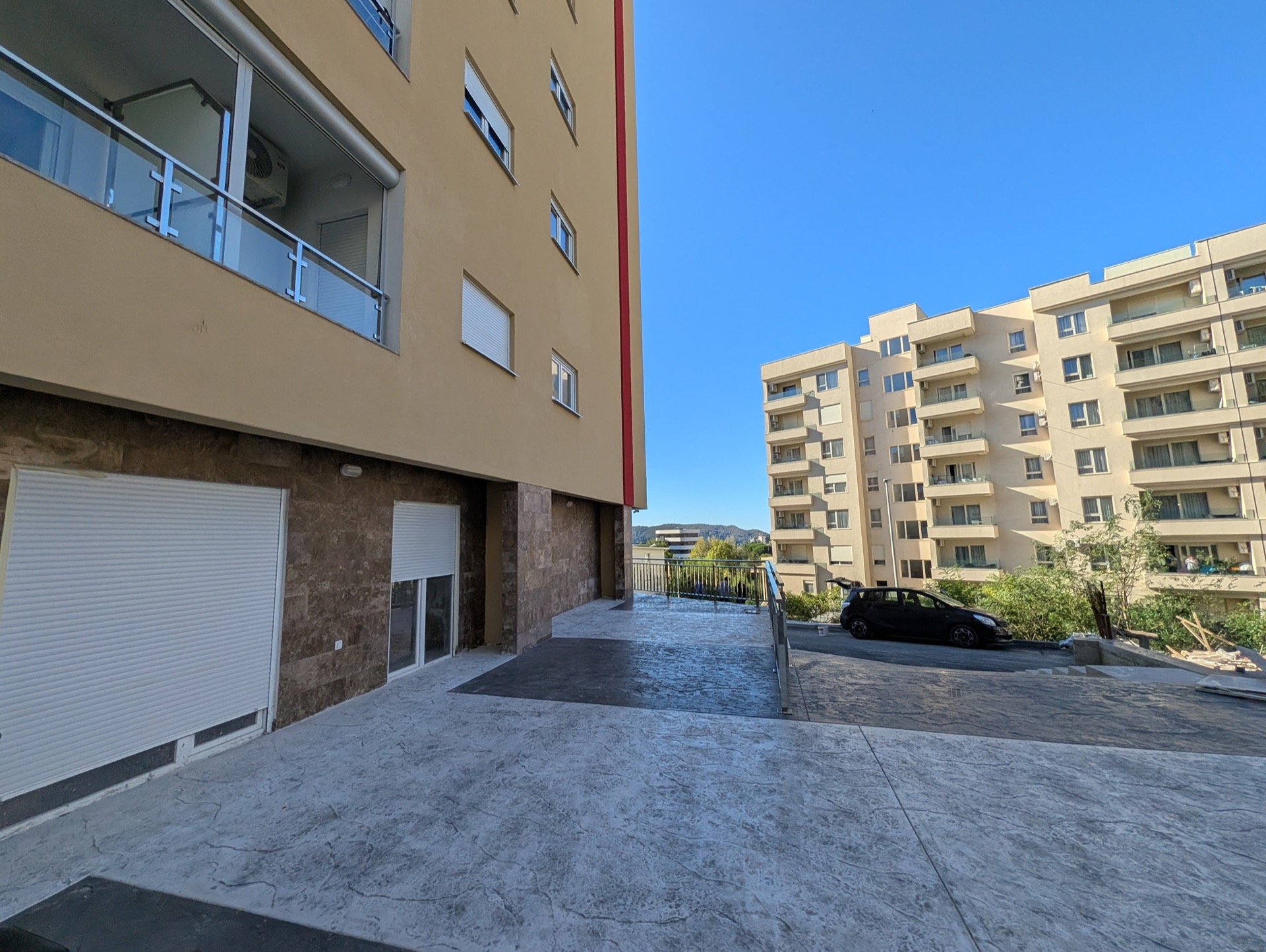 PXL_20251105_083827944