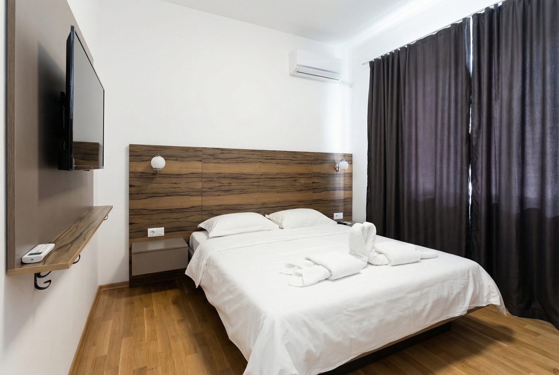 freepik__text1-task-professional-real-estate-interior-photo__10416