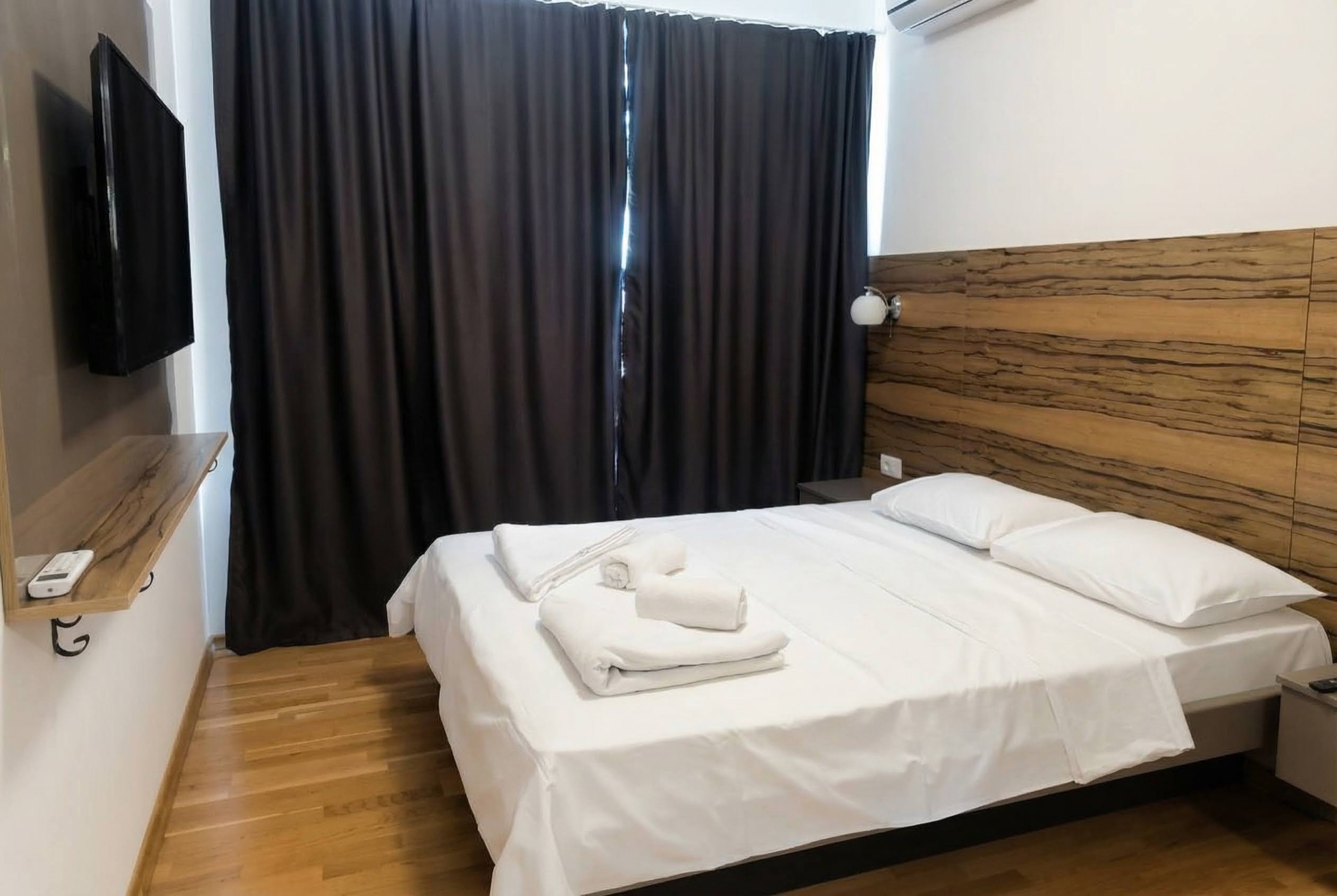 freepik__text1-task-professional-real-estate-interior-photo__10417