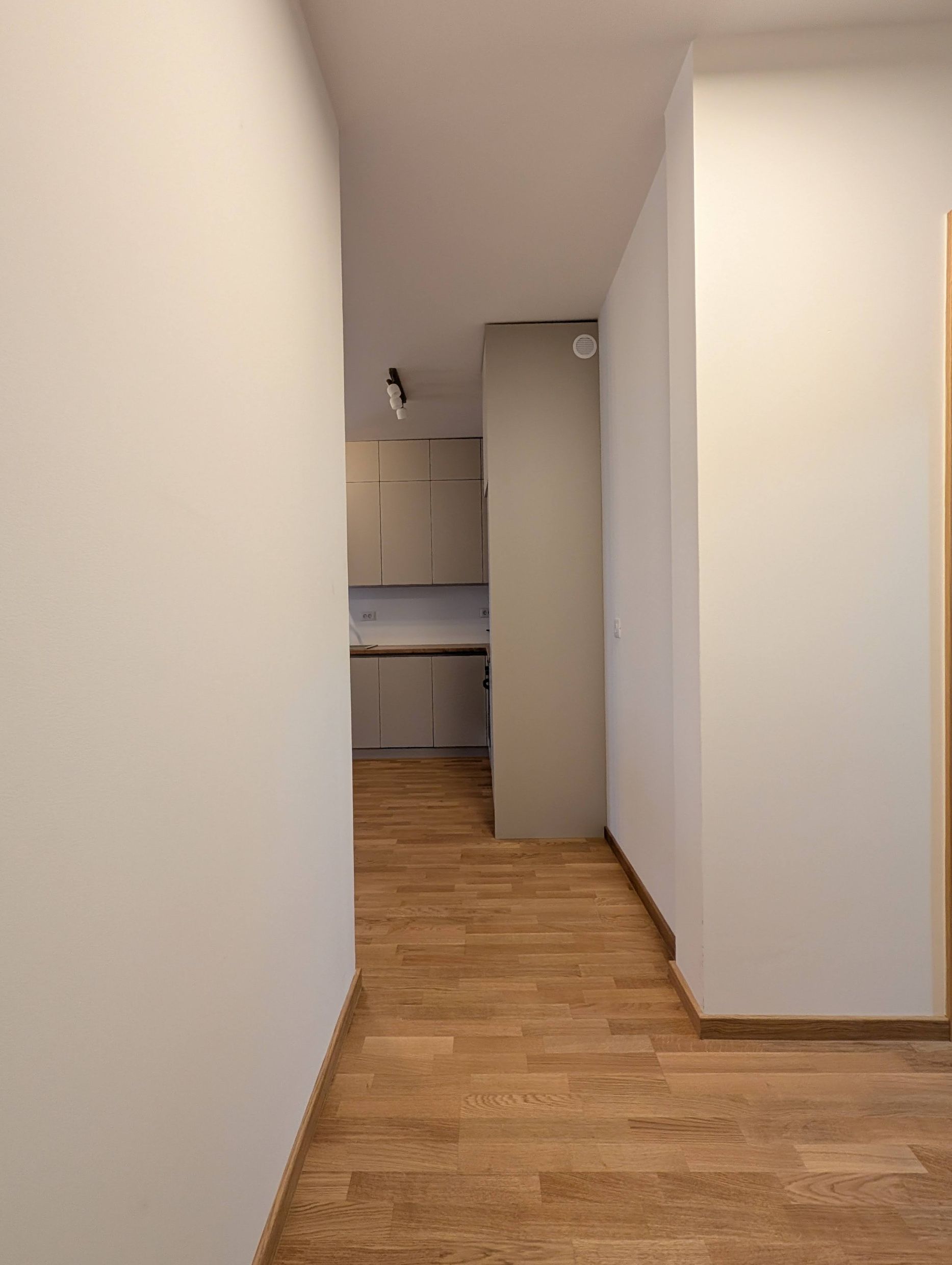 PXL_20251205_112207469