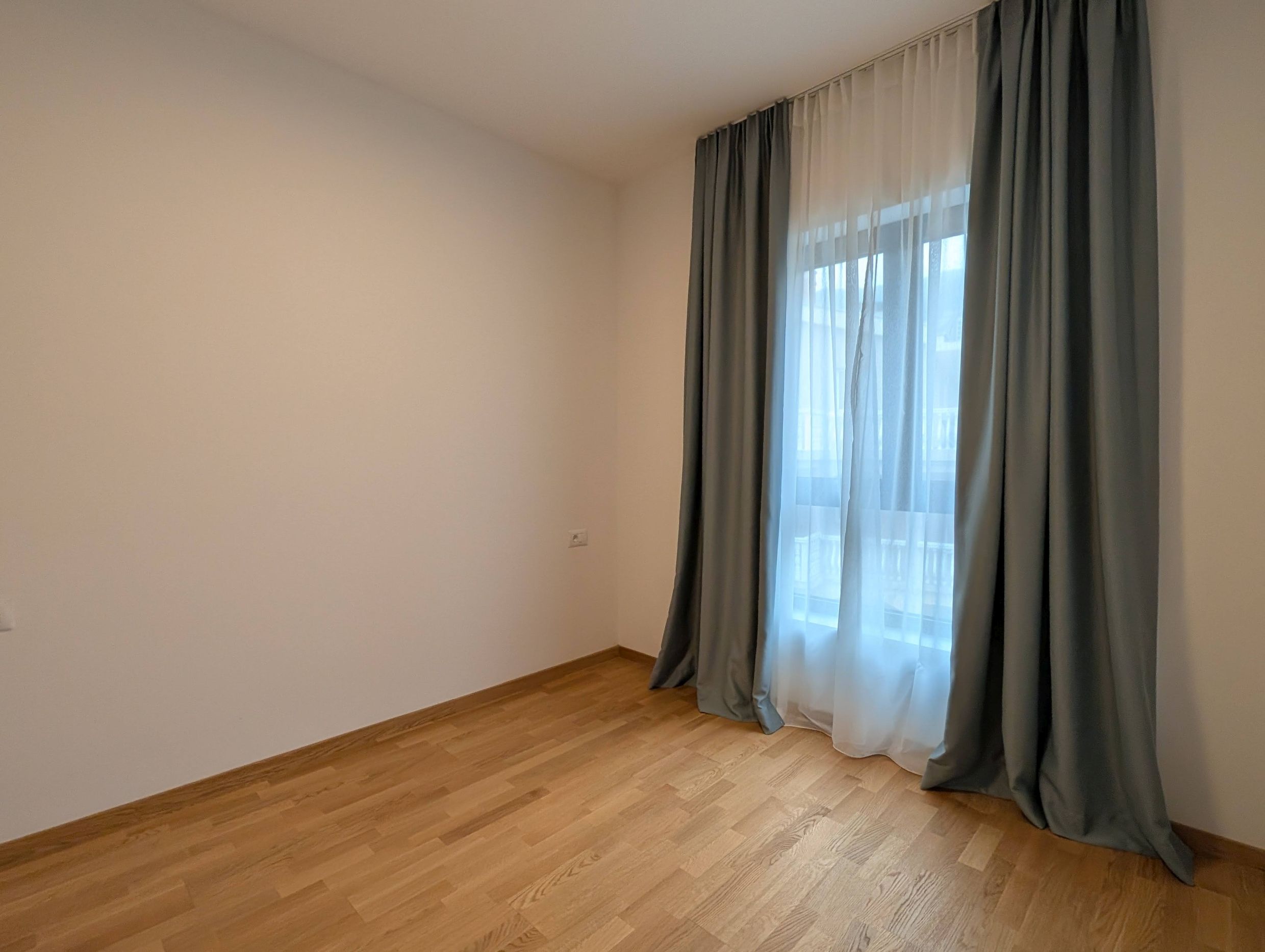 PXL_20251205_113434608