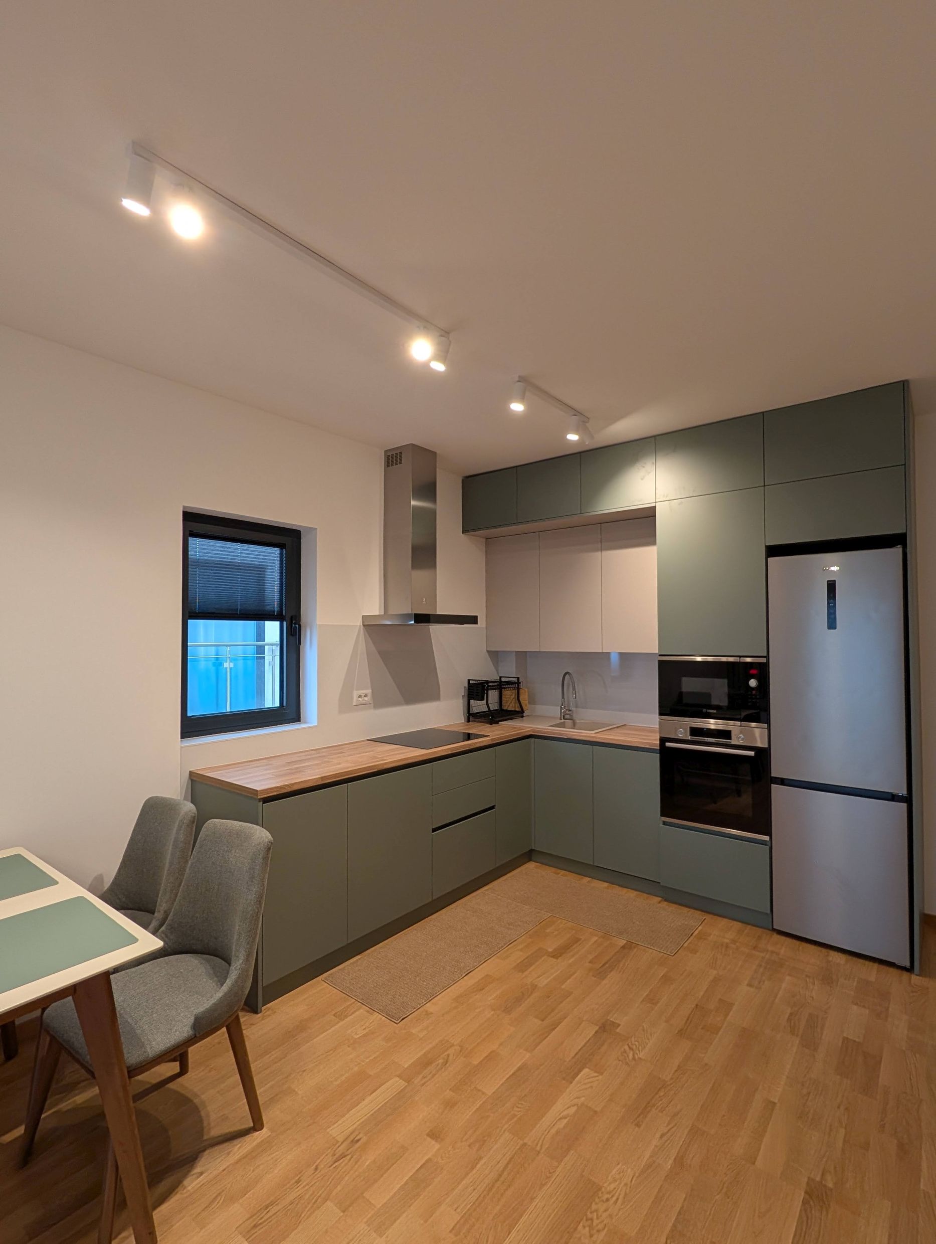 PXL_20251205_113524563