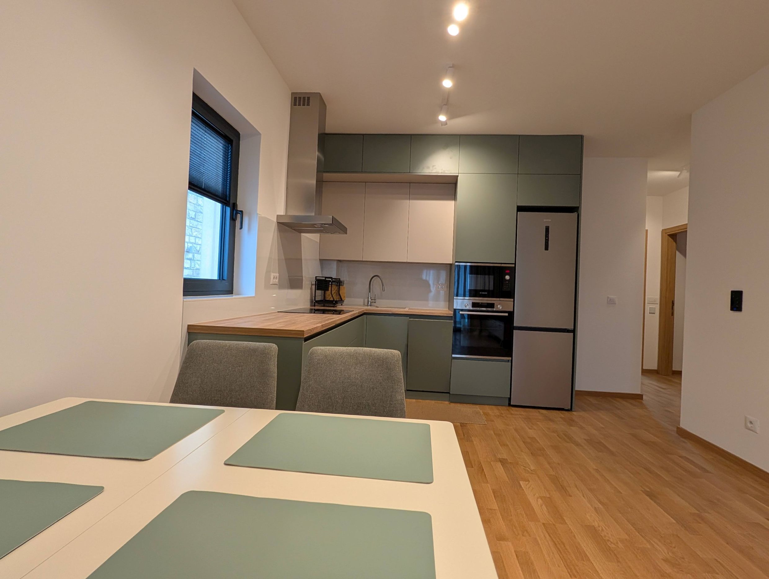 PXL_20251205_113303465