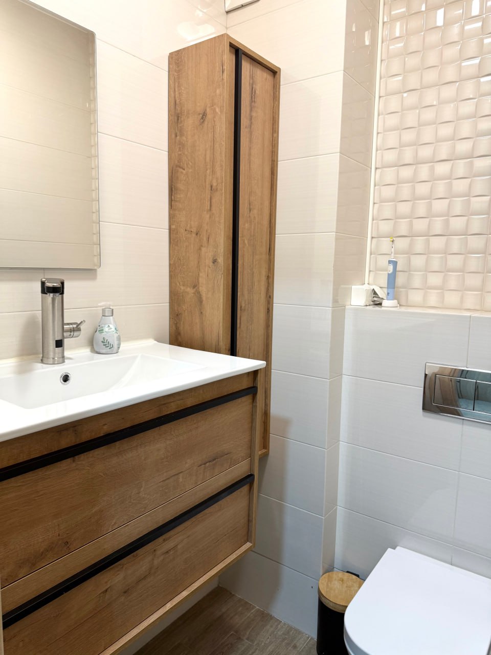 photo_5792014379824909766_y