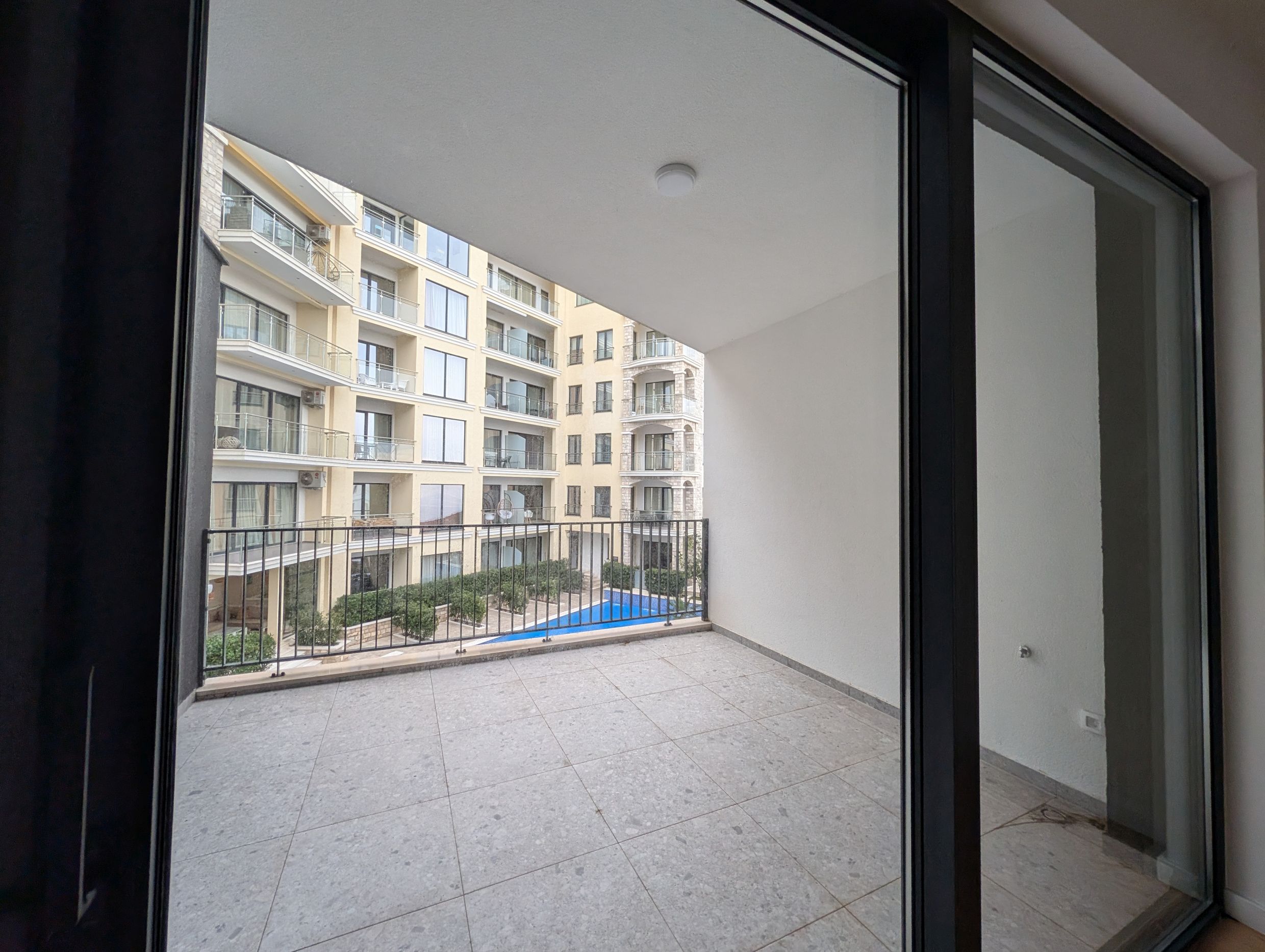 apartment_becici_3floor_008