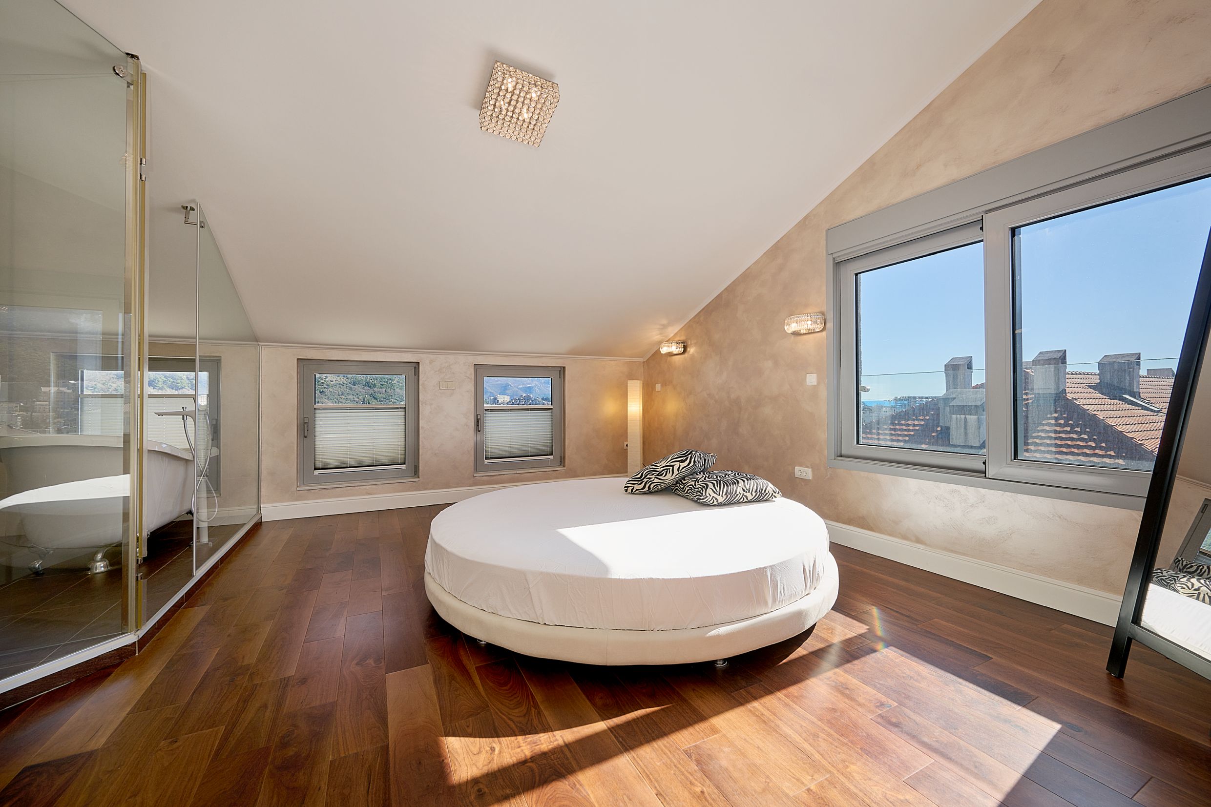 3_ bedroom_budva_030